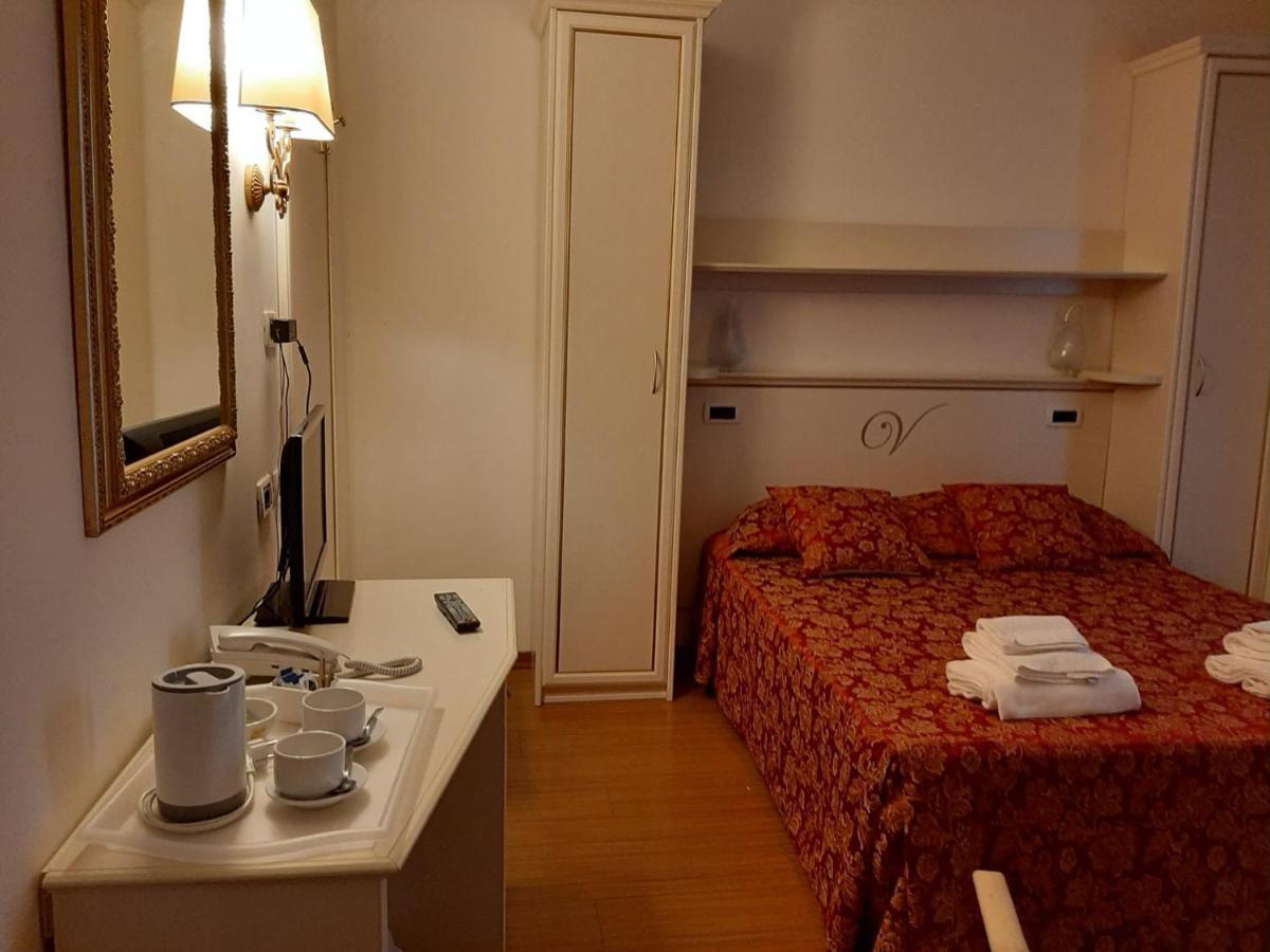 Hotel Vedute Fucecchio Extérieur photo