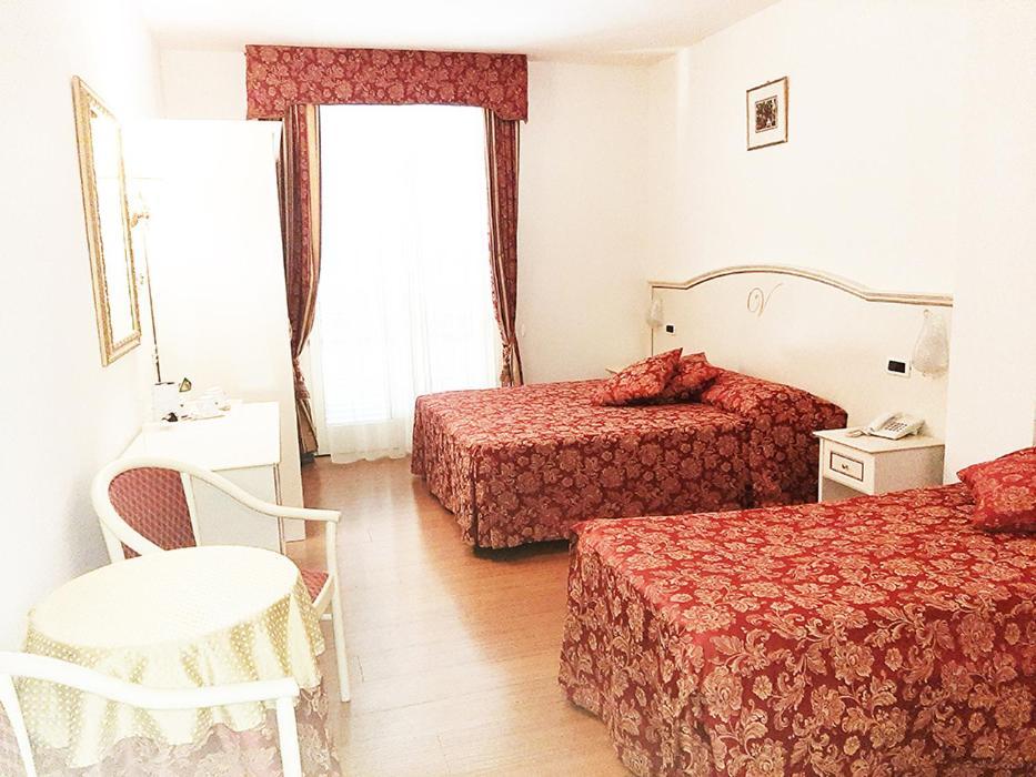 Hotel Vedute Fucecchio Extérieur photo